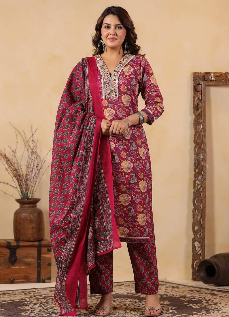 Pink color cotton fabric stylish and trendy kurta set for ethnic girls