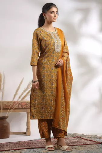 Mustard color cotton stylish and trendy kurta set for girls