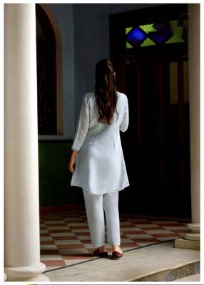 Sky blue color beautiful chinon embroidered kurta set 2