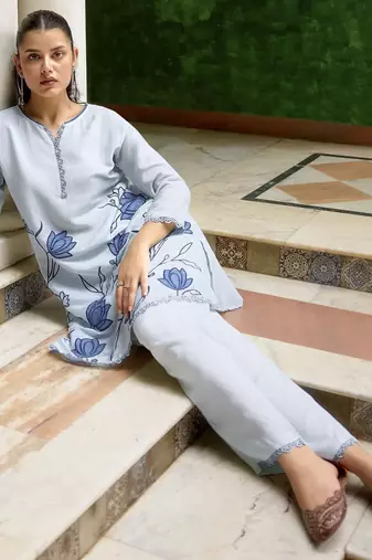 Sky blue color beautiful chinon embroidered kurta set