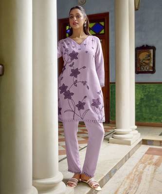 Purple color beautiful chinon embroidered kurta set 4