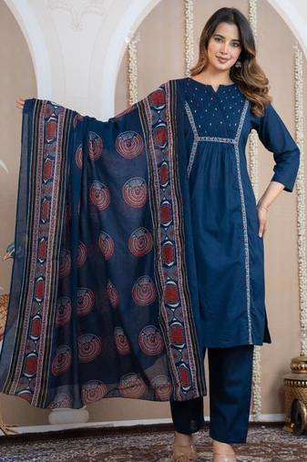 Cotton cambric a-line kurti-pant-dupatta  set