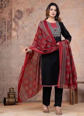 Cotton cambric printed straight  kurti-pant-dupatta  set 2