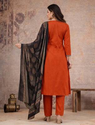 Cotton cambric printed straight  kurti-pant-dupatta  set 3
