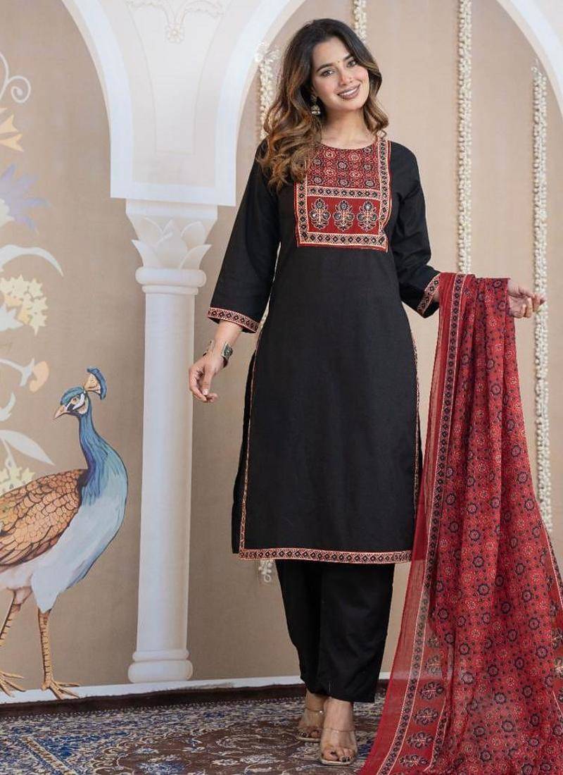 Cotton cambric printed straight  kurti-pant-dupatta  set