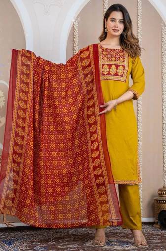 Cotton cambric printed straight  kurti-pant-dupatta  set