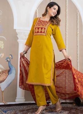 Cotton cambric printed straight  kurti-pant-dupatta  set 3