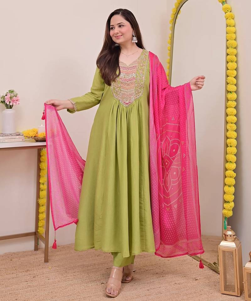 Green chinon  fabric beautiful graceful ceremonial kurta set