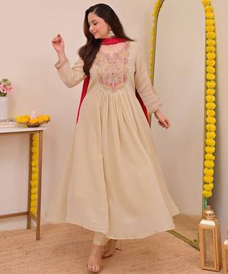 Cream chinon beautiful graceful ceremonial kurta set 2