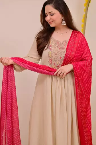 Cream chinon beautiful graceful ceremonial kurta set