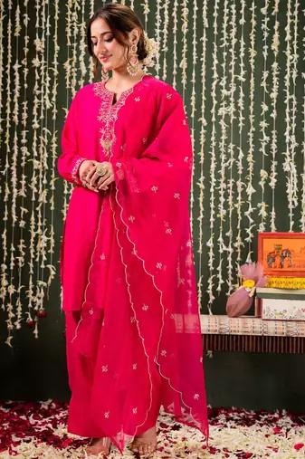 Pink chanderi beautiful graceful ceremonial kurta set
