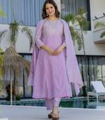 Pink vichitra silk fabric beautiful graceful ceremonial kurta set