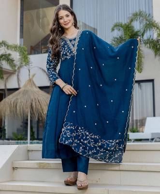 Blue vichitra silk beautiful graceful ceremonial kurta set 1