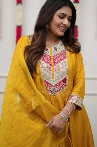 Yellow chanderi beautiful graceful ceremonial kurta set