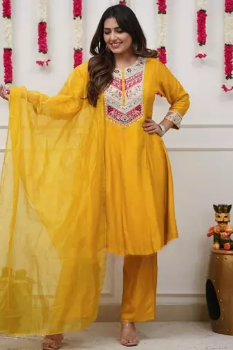 Yellow chanderi beautiful graceful ceremonial kurta set
