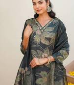 Women Green Rayon Blend Floral Printed Straight Kurta Trouser With Dupatta