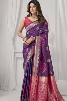 Magenta soft silk blend saree with elegant fancy pom-pom pallu 1