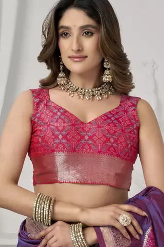 Magenta soft silk blend saree with elegant fancy pom-pom pallu
