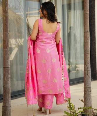 Pink color beautiful readymade dress on chanderi for graceful looks 2