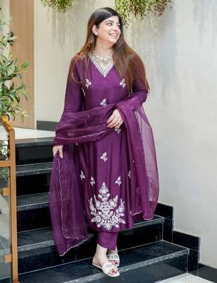 Wine color beautiful readymade dress on muslin for graceful looks 2
