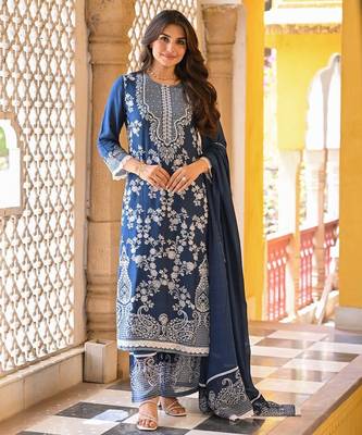 Teal color beautiful readymade dress on muslin for graceful looks 1