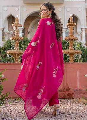 Pink color beautiful partywear kurta set with dupatta for stylish looks 2