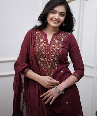 Maroon color beautiful partywear kurta set with dupatta for stylish looks 3