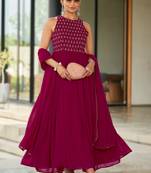 elegant georgette sleeveless gown with crepe inner