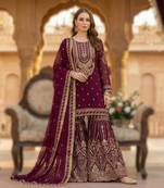 elegant georgette sleeveless gown with crepe inner