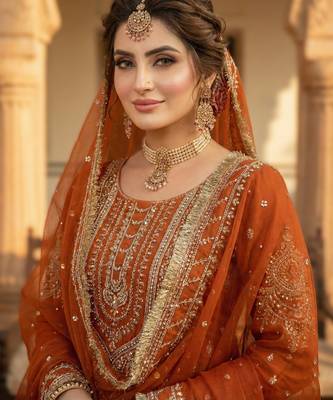 elegant georgette sleeveless gown with crepe inner 4