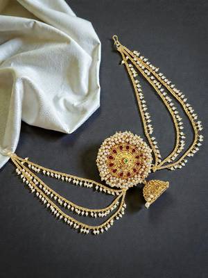 Gold plated kemp stone bun pin head jewellery 1