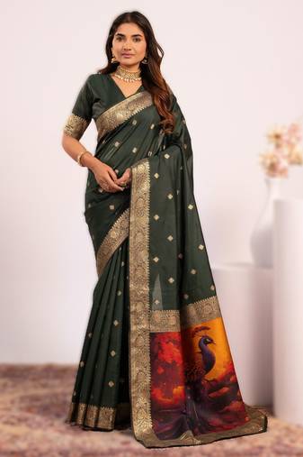 Green extraordinary banarasi silk saree with resham peacock pallu