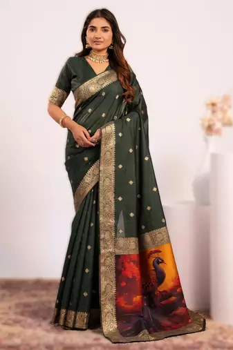Green extraordinary banarasi silk saree with resham peacock pallu