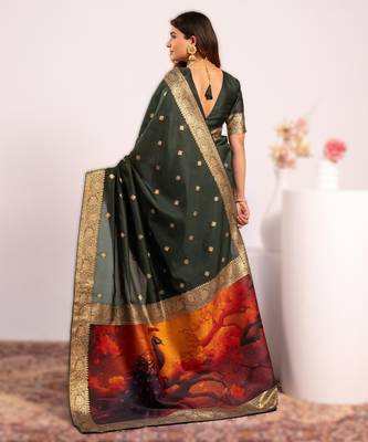 Green extraordinary banarasi silk blend saree with resham peacock pallu 2