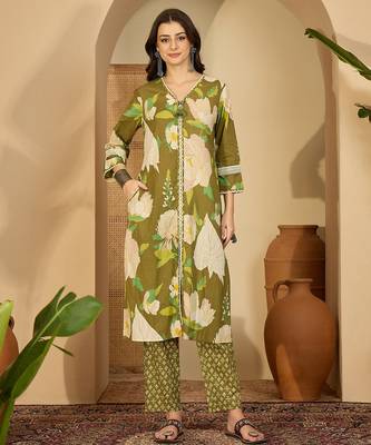Stylish v-neck printed kurta set 1