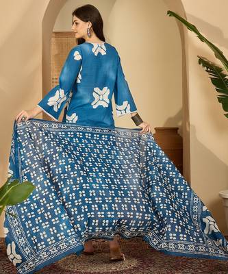 Classic kurta set for womens 3