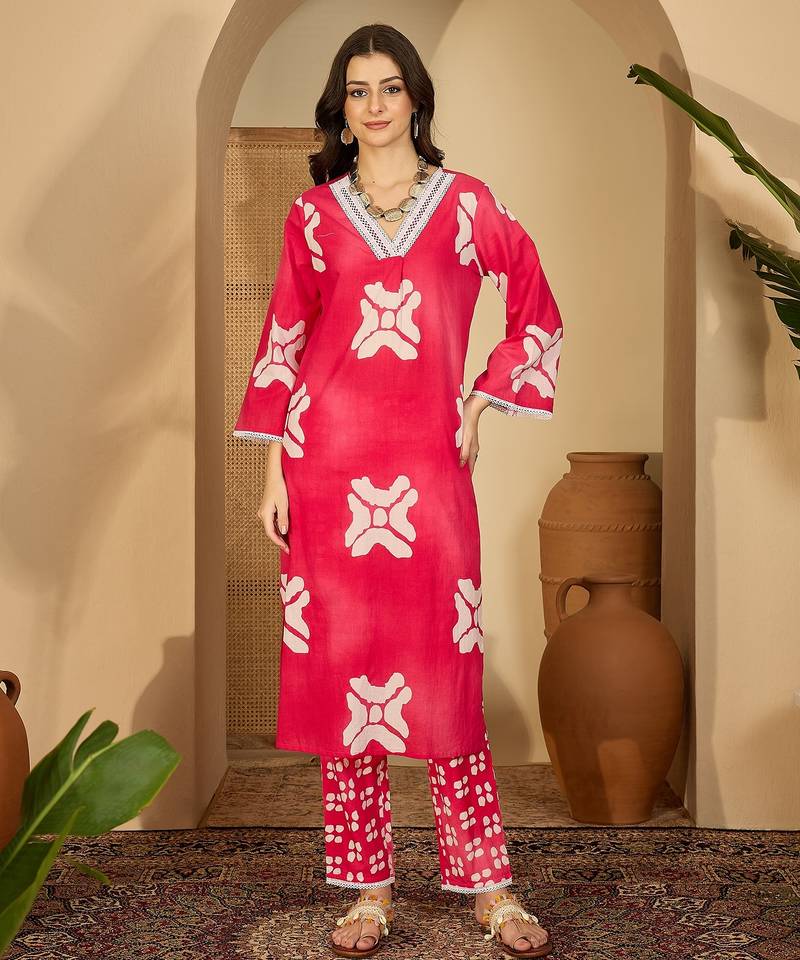 Classic kurta set for womens