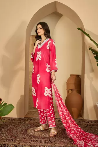 Classic kurta set for womens