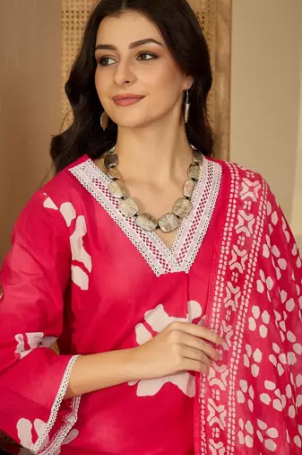 Classic kurta set for womens