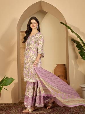 Classic kurta set for womens 4