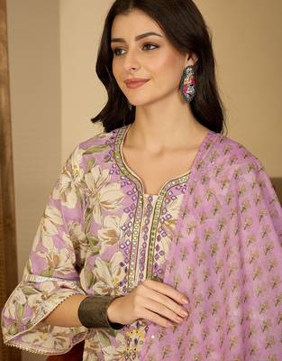 Classic kurta set for womens 5