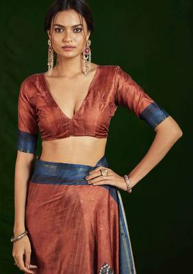 rust gathan silk blend digital printed partywear saree 4
