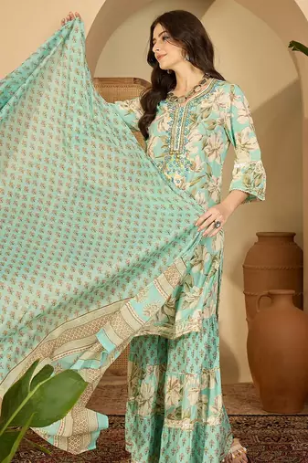 Classic kurta set for womens
