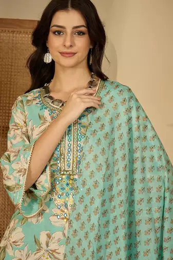 Classic kurta set for womens