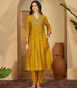 Embroidery kurta set