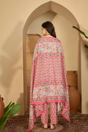 Printed kurta set