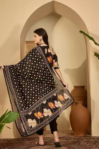 Printed kurta set