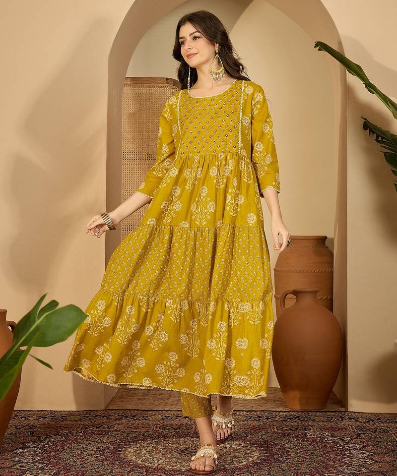 Flared printed kurta set for womens