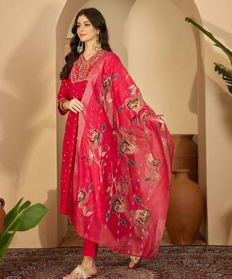 Embroidery kurta set 4