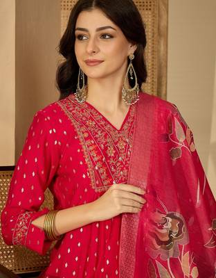Embroidery kurta set 5